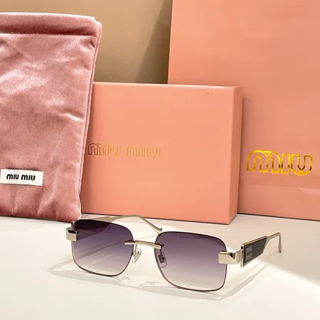 スーパーコピー ミュウミュウ サングラス