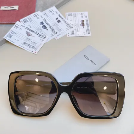 スーパーコピー ミュウミュウ サングラス