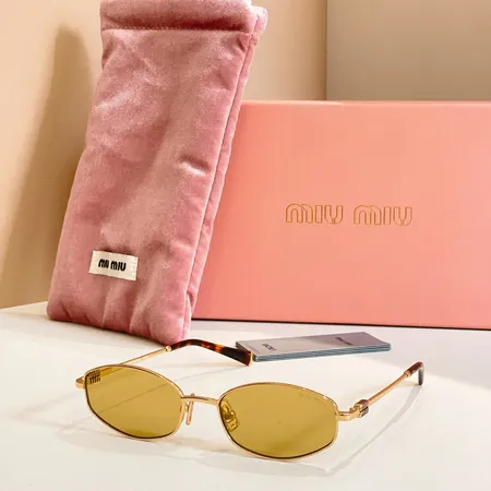 スーパーコピー ミュウミュウ サングラス