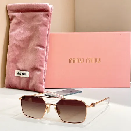 スーパーコピー ミュウミュウ サングラス