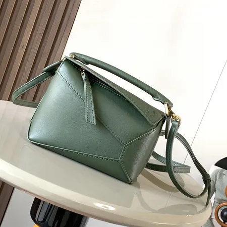 スーパーコピー ロエベ サングラス