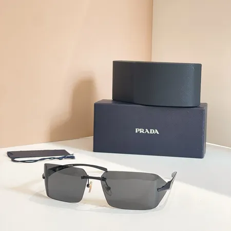 スーパーコピー プラダ サングラス