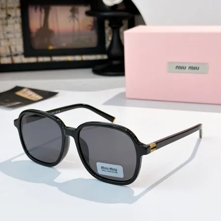 スーパーコピー ミュウミュウ サングラス