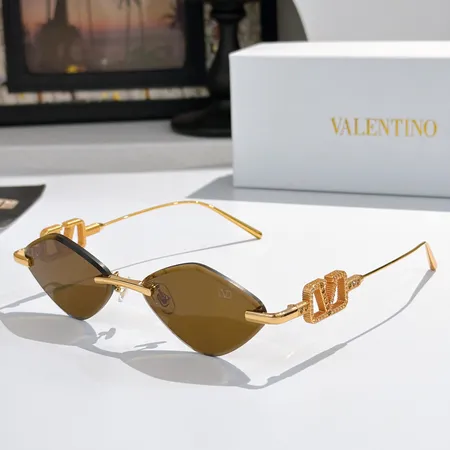  スーパーコピー ヴァレンティノ サングラス