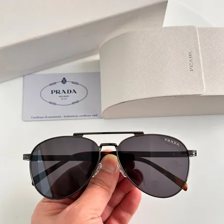 スーパーコピー プラダ サングラス