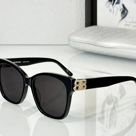 スーパーコピー バレンシアガ サングラス