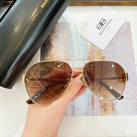 スーパーコピー バレンシアガ サングラス