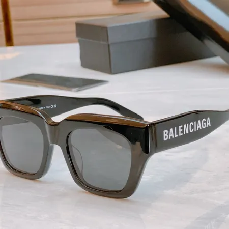 スーパーコピー バレンシアガ サングラス