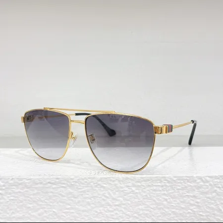 スーパーコピー ミュウミュウ サングラス