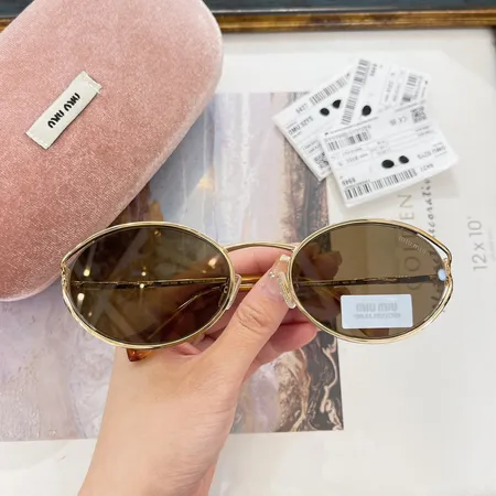 スーパーコピー ミュウミュウ サングラス