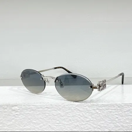 スーパーコピー ミュウミュウ サングラス