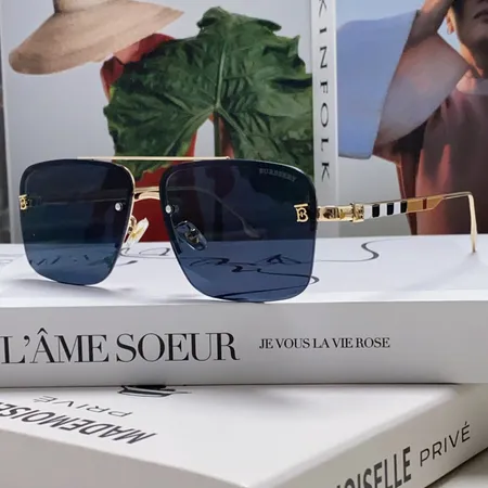 スーパーコピー バーバリー ス サングラス