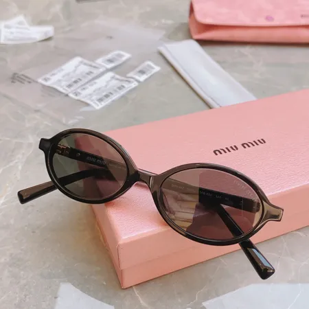 スーパーコピー ミュウミュウ サングラス