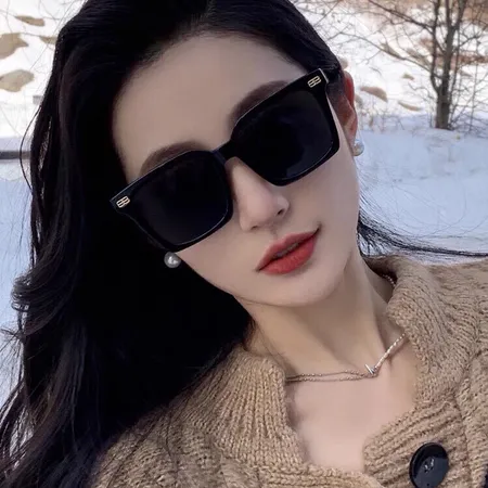 スーパーコピー バレンシアガ サングラス