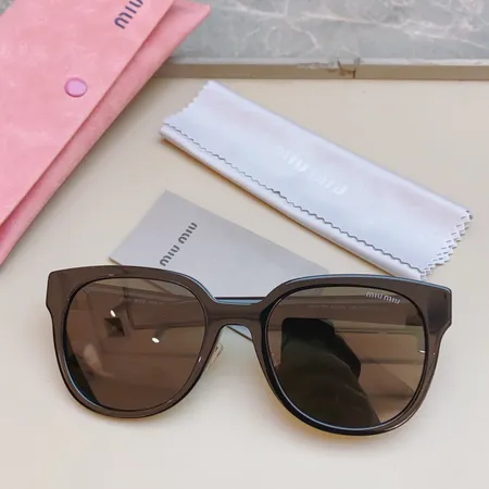 スーパーコピー ミュウミュウ サングラス