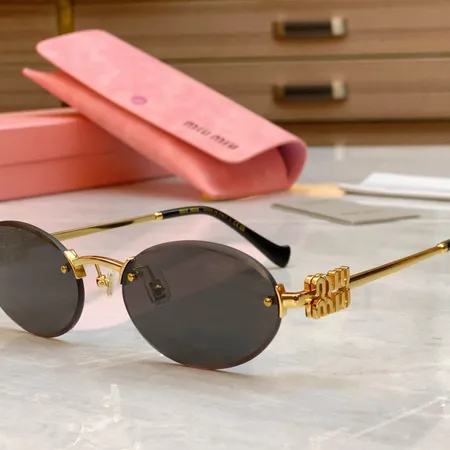 スーパーコピー ミュウミュウ サングラス