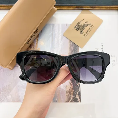 スーパーコピー バーバリー ス サングラス