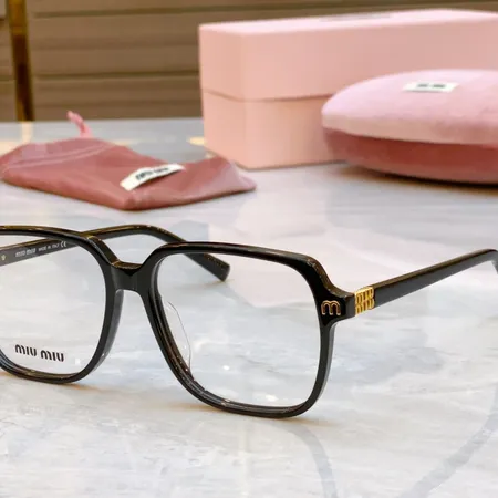 スーパーコピー ミュウミュウ サングラス