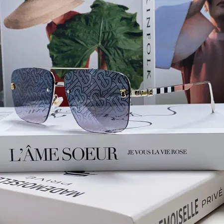 スーパーコピー バーバリー ス サングラス