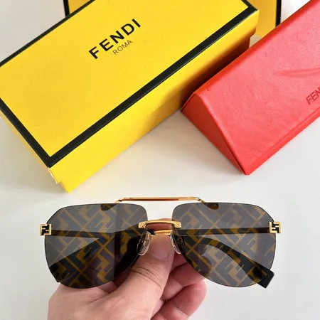  スーパーコピー ヴェルサーチ サングラス