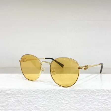 スーパーコピー ミュウミュウ サングラス