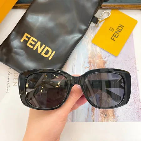 スーパーコピー フェンディ サングラス