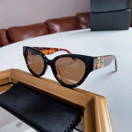 スーパーコピー ミュウミュウ サングラス