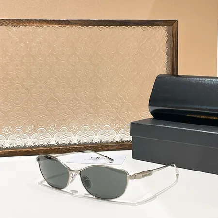 スーパーコピー バレンシアガ サングラス