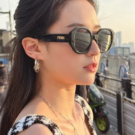  スーパーコピー フェンディ サングラス