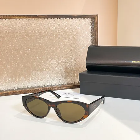 スーパーコピー バレンシアガ サングラス