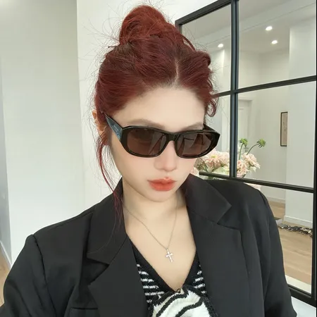 スーパーコピー バレンシアガ サングラス