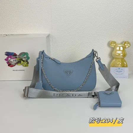 スーパーコピー バレンシアガ キーホルダー