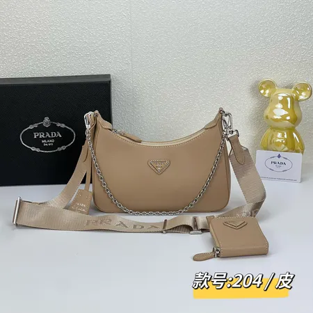  スーパーコピー バレンシアガ キーホルダー