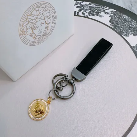 スーパーコピー プラダ キーホルダー