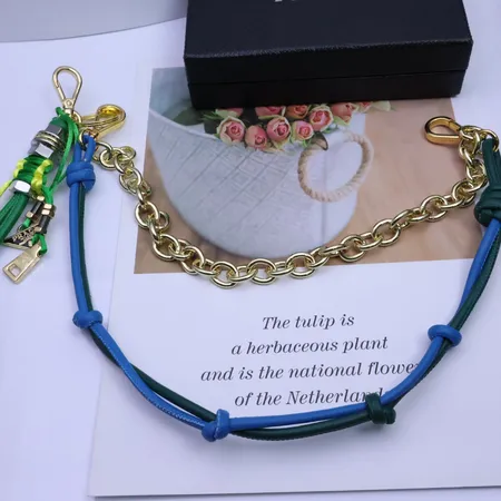 スーパーコピー プラダ キーホルダー