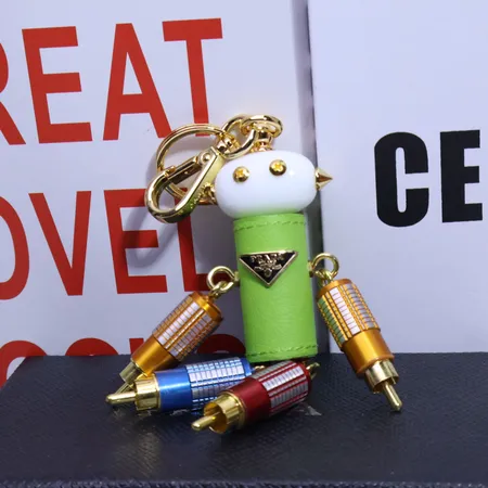 スーパーコピー プラダ キーホルダー