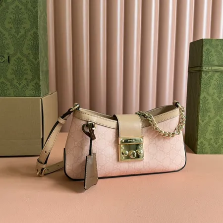 スーパーコピー グッチ キーホルダー