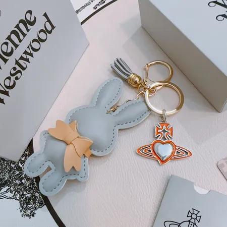 スーパーコピー クリスチャン・ルブタン キーホルダー