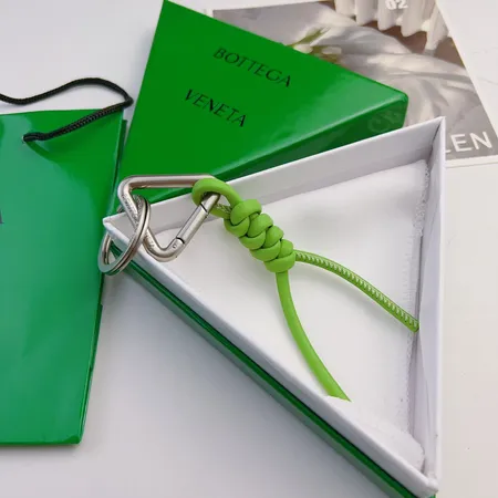 スーパーコピー ボッテガ ヴェネタ キーホルダー