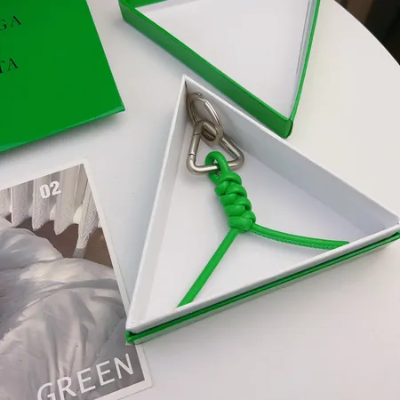 スーパーコピー ボッテガ ヴェネタ キーホルダー