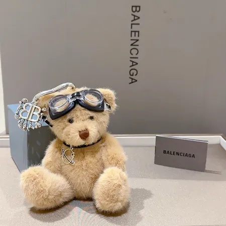 スーパーコピー バレンシアガ キーホルダー