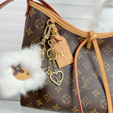 スーパーコピー ルイヴィトン キーホルダー