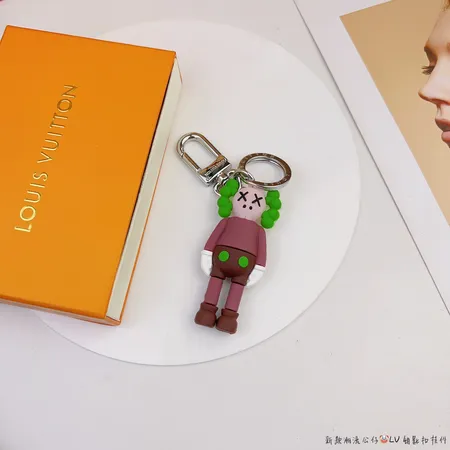 スーパーコピー ミュウミュウ キーホルダー