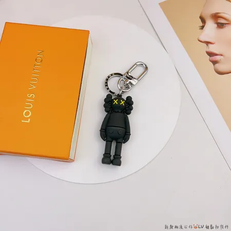  スーパーコピー ミュウミュウ キーホルダー