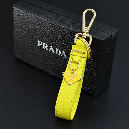 スーパーコピー プラダ キーホルダー