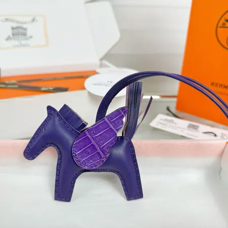 スーパーコピー シャネル キーホルダー