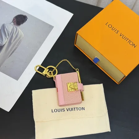 スーパーコピー ルイヴィトン キーホルダー