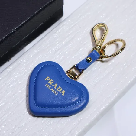 スーパーコピー プラダ キーホルダー