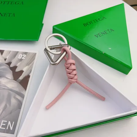 スーパーコピー ボッテガ ヴェネタ キーホルダー