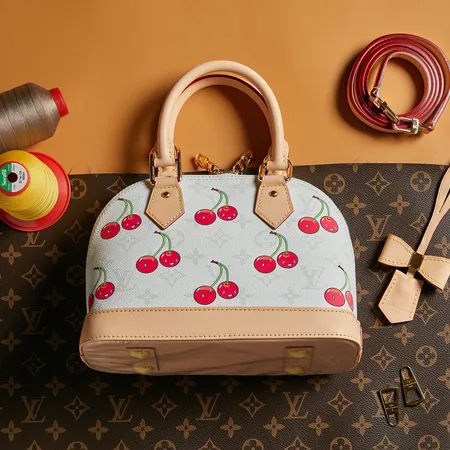 スーパーコピー ルイヴィトン キーホルダー